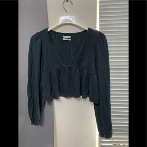 UE GREEN CROPPED SWEATER